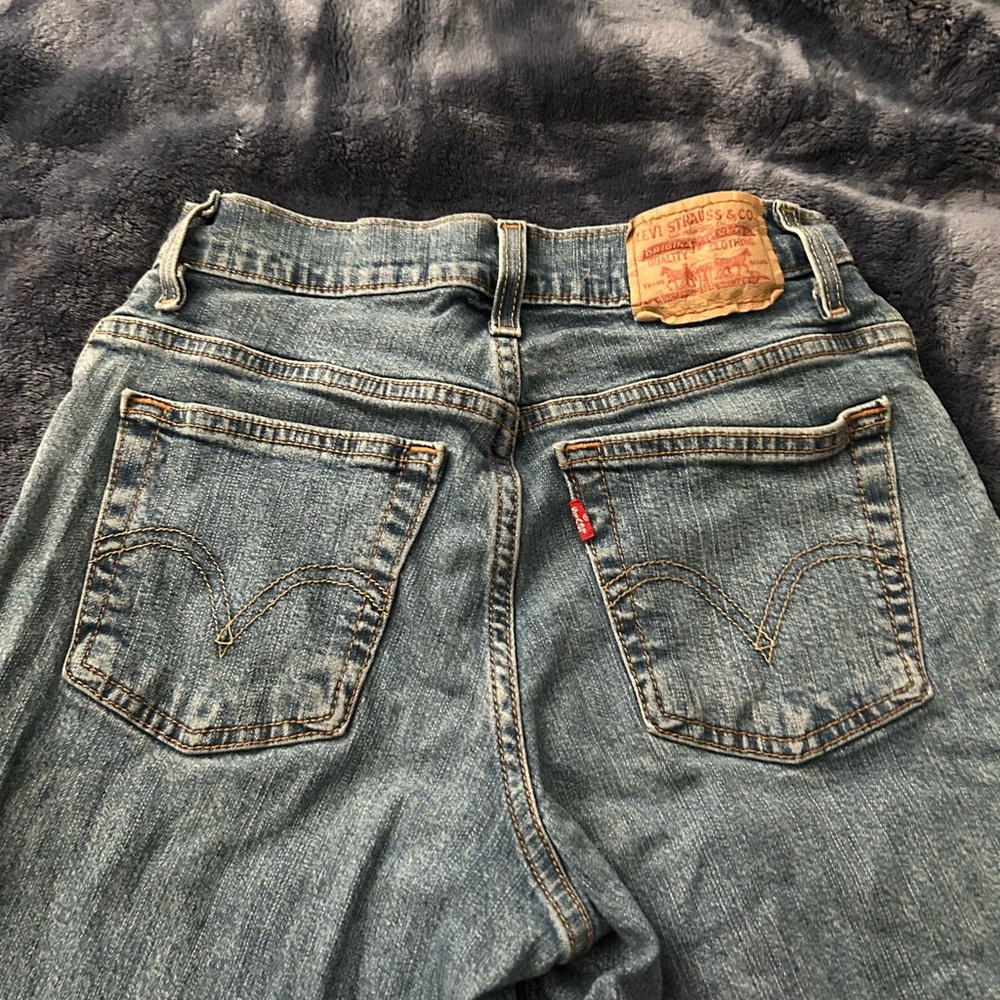 Levi's Relaxed Fit Men's Jeans in Classic Blue